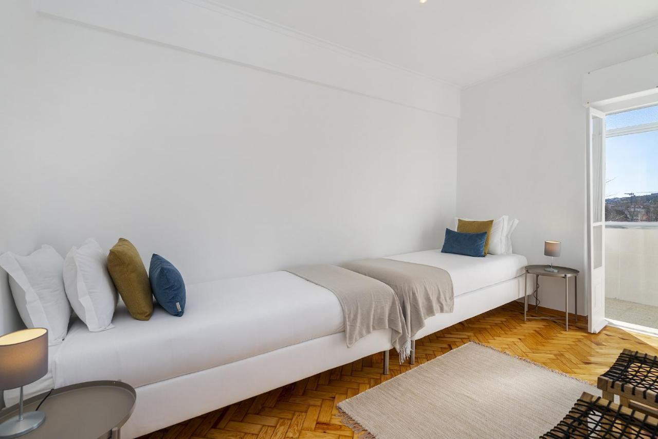 Whome Peaceful River Views In Alges Perfect For Families Bagian luar foto