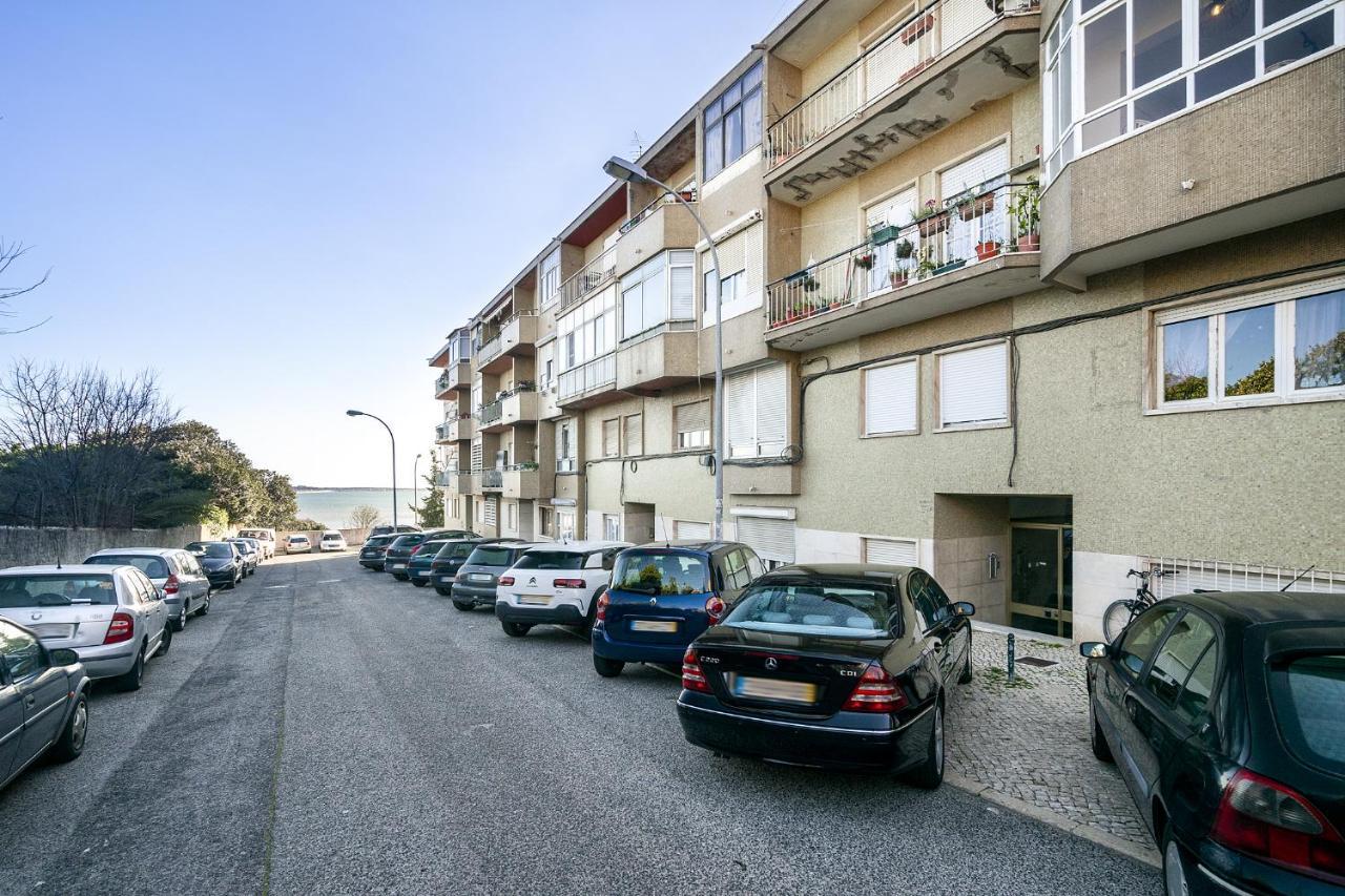 Whome Peaceful River Views In Alges Perfect For Families Bagian luar foto
